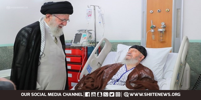 Ayatollah Seyed Ali Khamenei Visits Ailing Ayatollah Makarem Shirazi