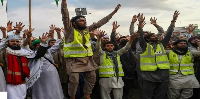 TLP on the path of Takfiris, file baseless case against Shiite youth in Arafwala