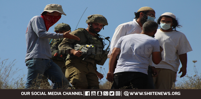 Five Palestinians injured & another arrested in settler attack on Al-Mughayyir