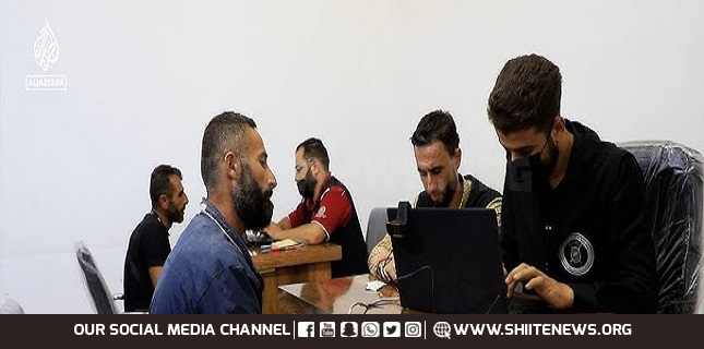 Syrian war refugees return home to flee attacks in Lebanon
