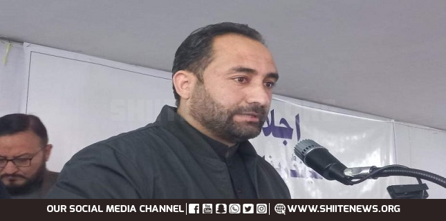Governments play politics on issue of Parachinar, Kazim Maisam