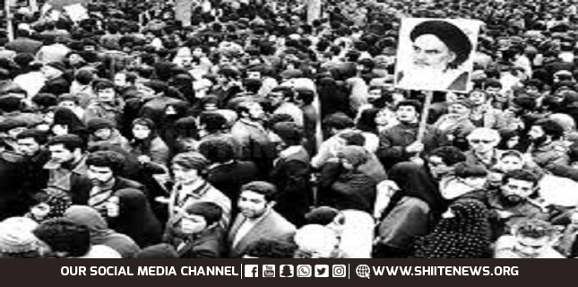 Grand seminar on success of Iranian revolution and its effects held