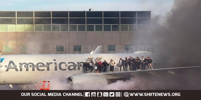 Fire aboard US airliner after diverted to Denver, 12 injured