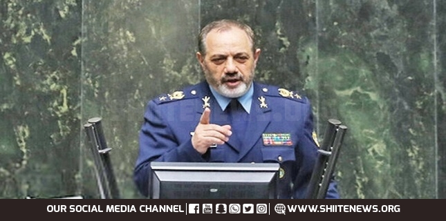 Iran unveils new missile, vows to strike all US bases if attacked