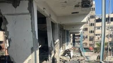'Israel' bombs new displacement school, kills 16 people in their sleep