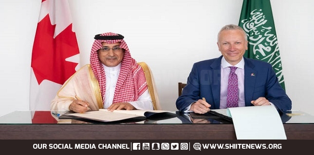 Saudi, Canadian diplomats sign deal to boost bilateral relations