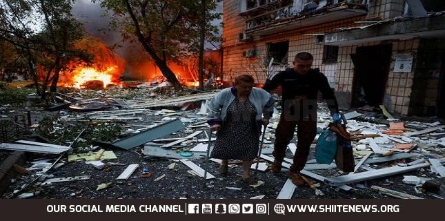 Ukrainians mourn 31 killed in Russian strike on Kyiv