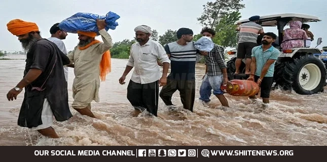 Heavy rain lashes northern India, Yamuna river breaches danger mark in Delhi