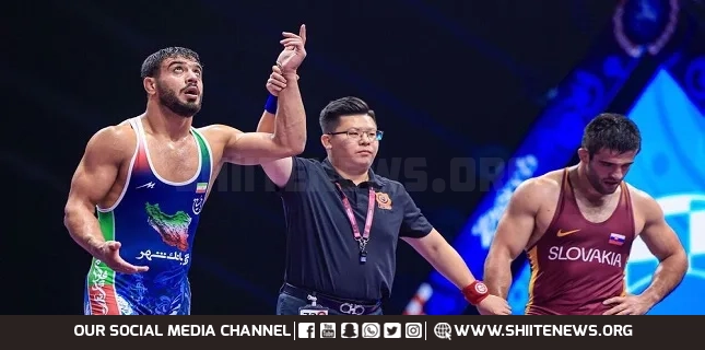 Leader congratulates Iran’s national freestyle wrestling team on winning world title