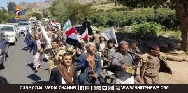 Foot march in Mahwit