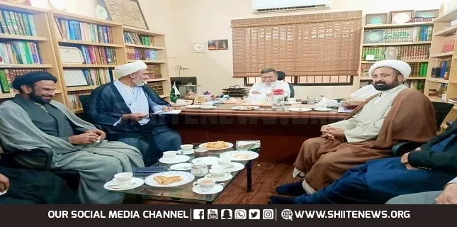 Allama Meesami meets Jamiat Al-Mustafa Delegation