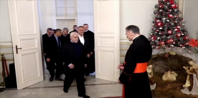 Hezbollah Delegation Visits Lebanon’s Maronite Patriarch to Extend Holiday Greetings