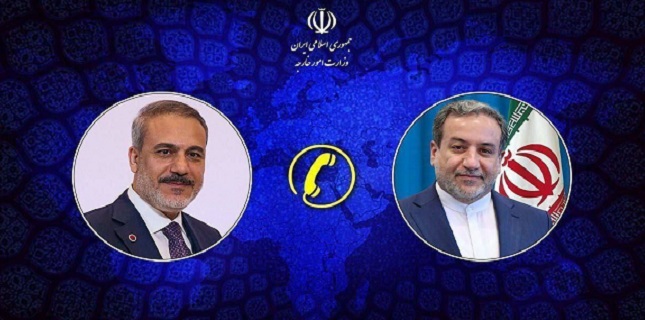 Iran, Turkey foreign ministers discuss regional developments