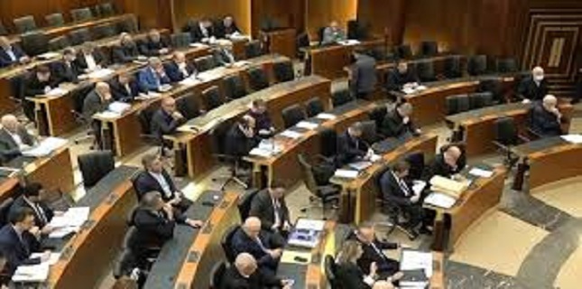 Lebanon parliament discusses budget in light of deep rifts