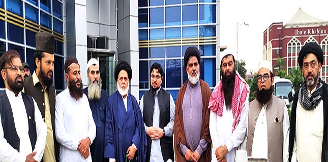 Scholars from All Sunni Schools Visit Victims of Khadijat-ul-Kubra Mosque Tragedy