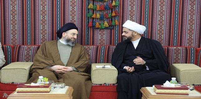Sheikh Khazali and Mr. Hakim discuss ways to break the political deadlock