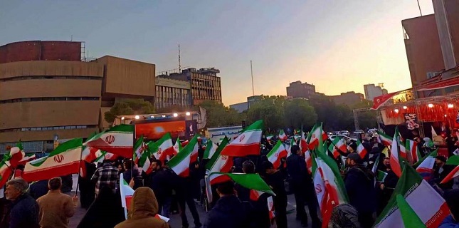 Iranians begin mass funeral for Dena frigate sailors martyred in US attack