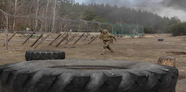 Russia and Ukraine both say they captured frontline villages