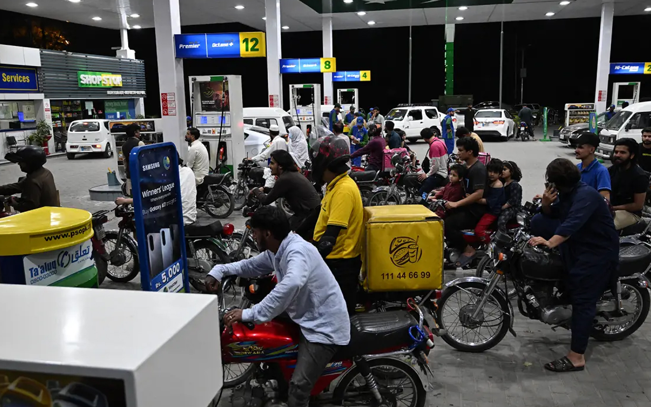 Govt Hikes Petrol, Diesel Prices by Nearly Rs27 Per Litre