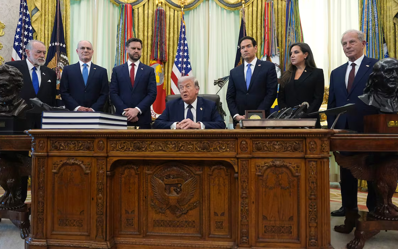 Trump Extends Lebanon-Israel Ceasefire by 3 Weeks