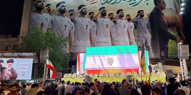 Iran National Football Team Receives Historic Farewell in Tehran