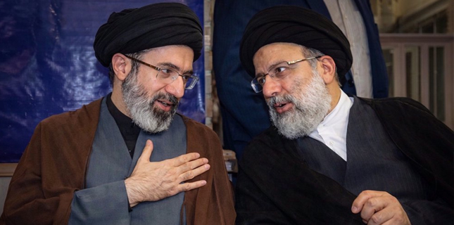 Leader Commemorates President Raeisi, Warns Against US-Israeli Aggression