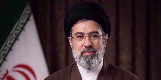 Leader Declares End of US Dominance in Major Hajj Speech