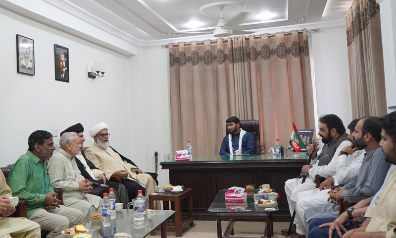 Minar-e-Pakistan Gathering is Religious, Not Political: Raja Nasir Abbas
