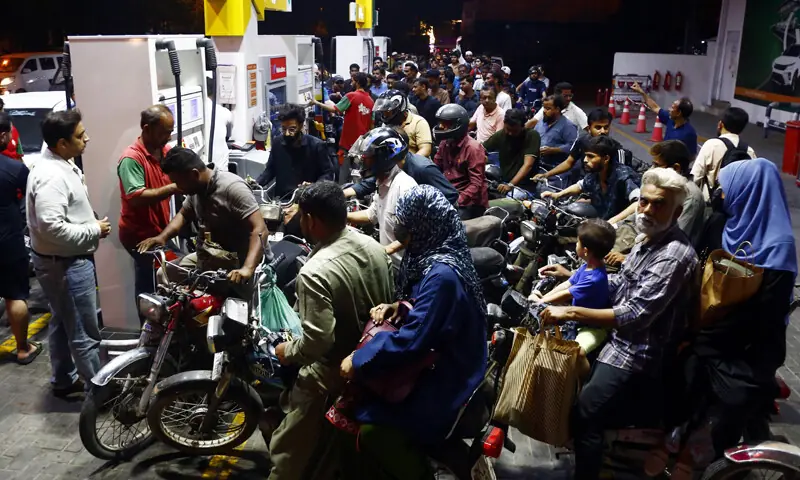 Pakistan Fuel Prices Skyrocket to Rs400 Per Litre