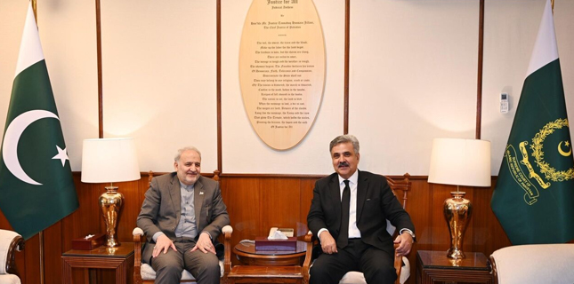 Pakistan’s Chief Justice Calls for Stronger Judicial Ties With Iran