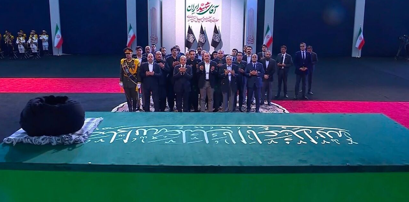 Pakistan PM Shehbaz Sharif Reaffirms Support for Iran’s Leadership and Nation