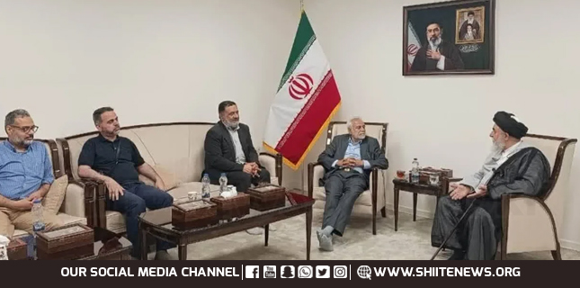 Iraqi Ahl al-Bayt University Delegation Meets Jamkaran Mosque Trustee